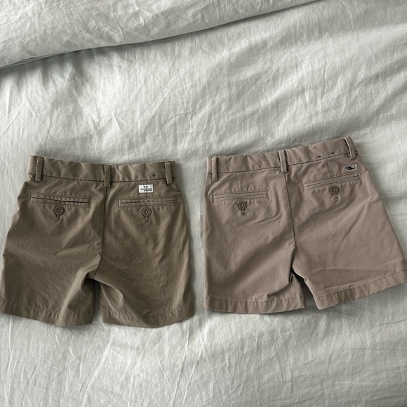2 pairs of 4T Vineyard Vines Performance shorts - Picture 2 of 5